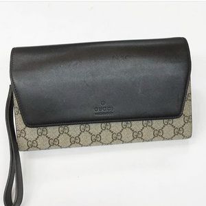 GUCCI GG Supreme Canvas/ Leather wallet